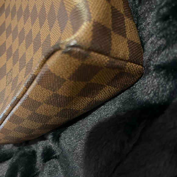 🔥Sale Louis Vuitton pre-loved good condition.🔥 - Picture 5 of 16